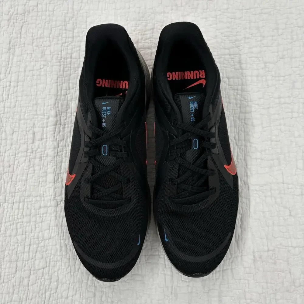 Nike Quest 5 Men’s Size 10 Black Bright Crimson Running Shoes